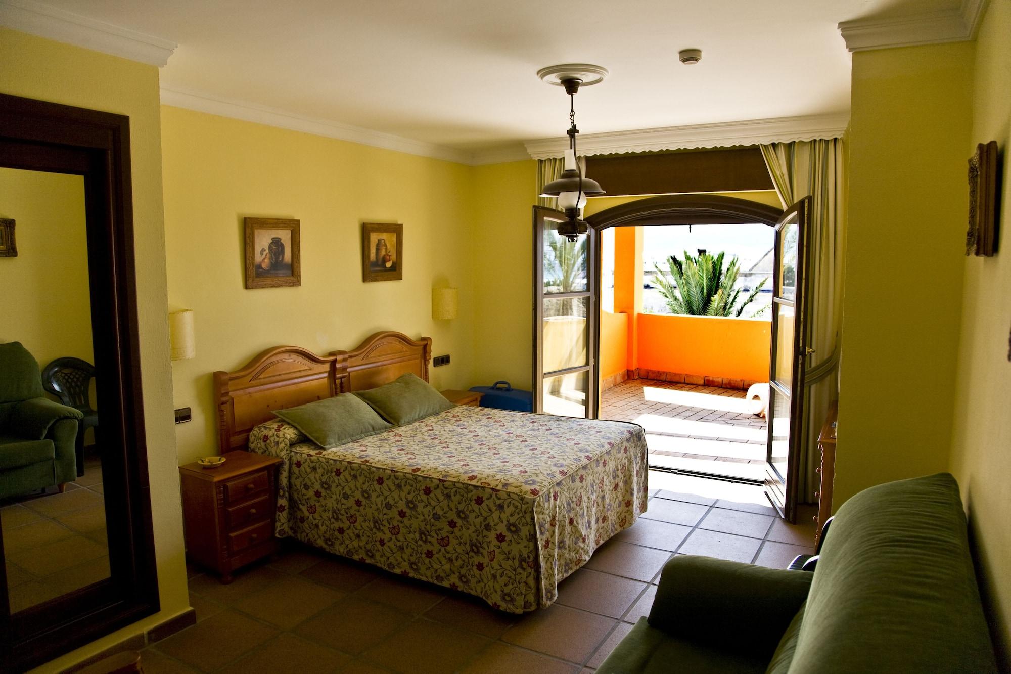 Hotel Avenida Playa Zahara de los Atunes Extérieur photo